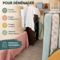 Un espace de vie bien organisé pour un déménagement réussi avec des cartons étiquetés et rangés.