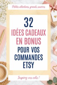 Une boîte d'envoi Etsy avec des petits cadeaux à l'intérieur